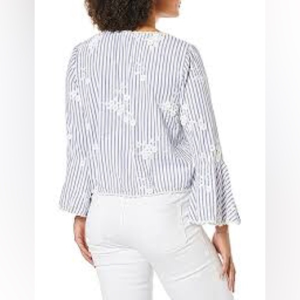 Karen Kane floral embroidered top stripe blue white bell sleeve - Picture 2 of 2